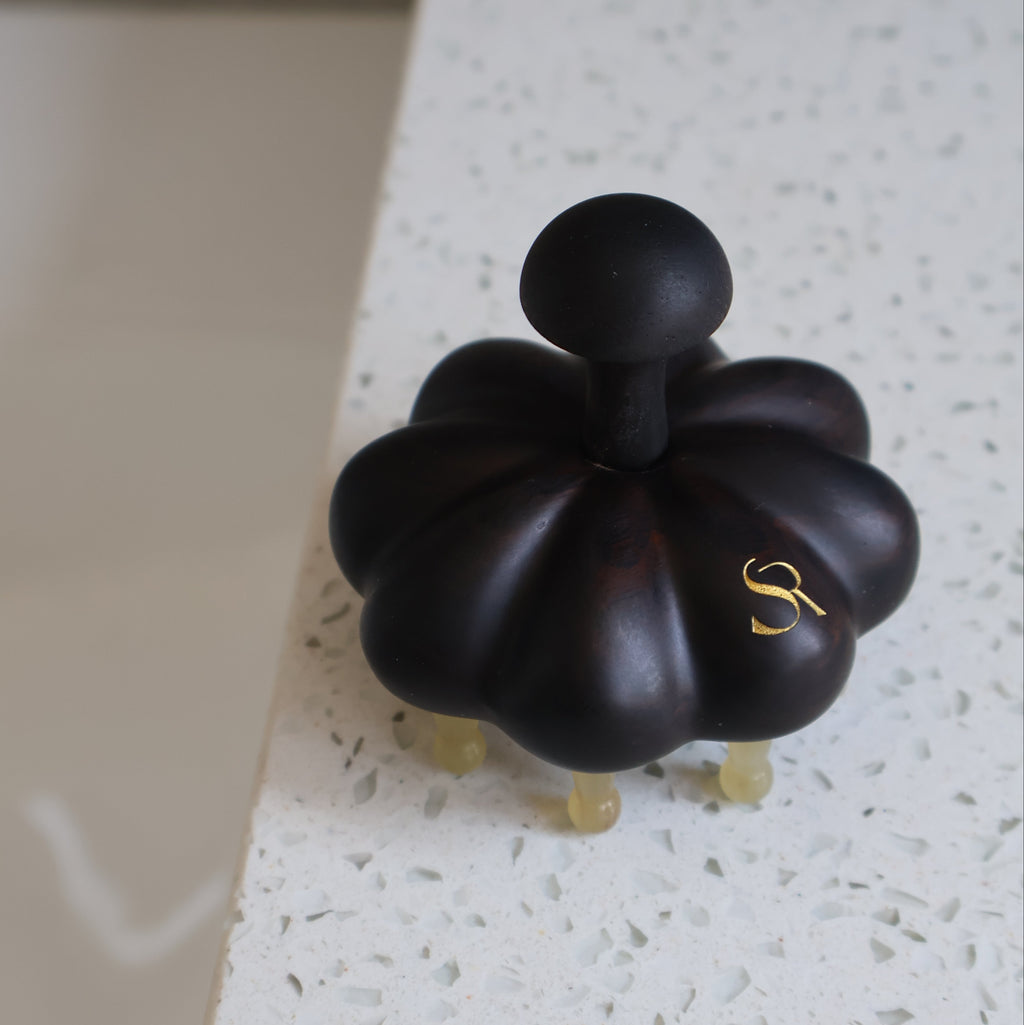 Pumpkin Scalp Massage Comb