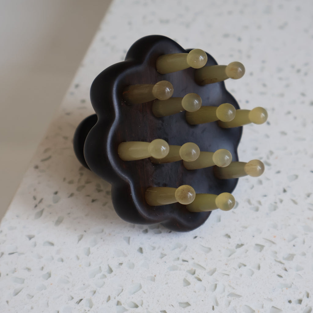 Pumpkin Scalp Massage Comb